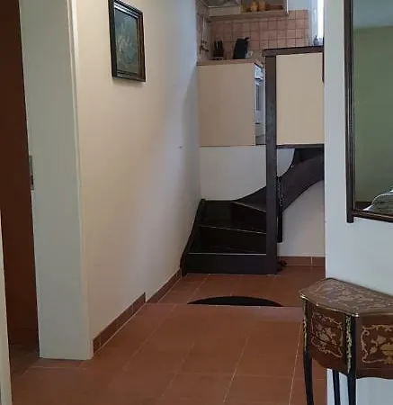 Im Ballhaus Neuhilbersdorf *