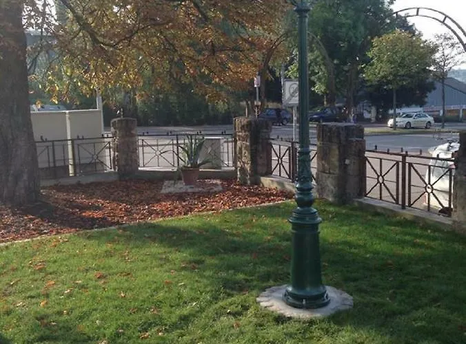 Im Ballhaus Neuhilbersdorf