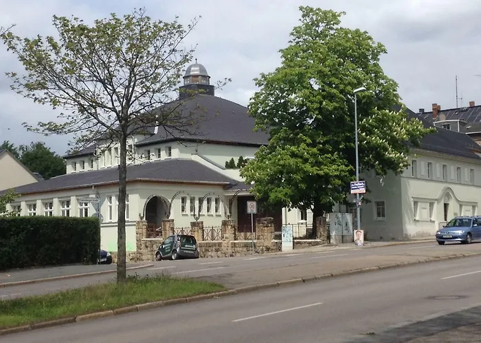 Apartamento Im Ballhaus Neuhilbersdorf *