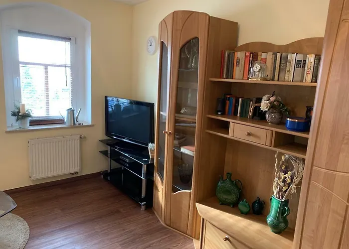 Apartamento Im Ballhaus Neuhilbersdorf